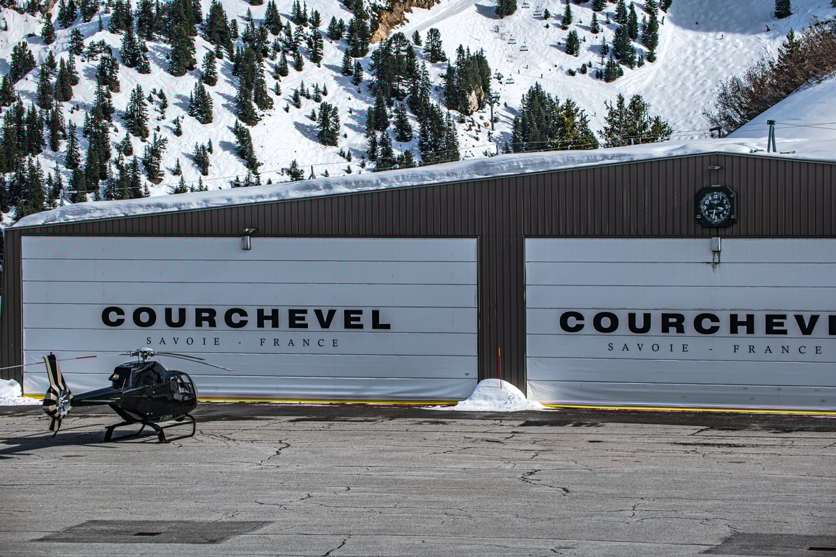 Champion Door Courchevel helikopterihallin kangasovet